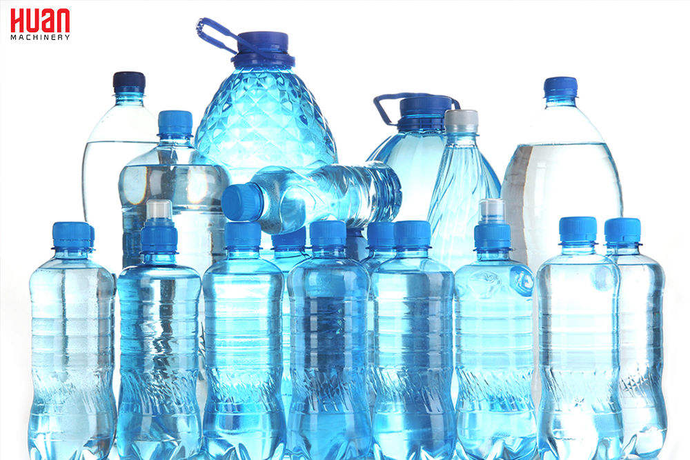 Máquina de fabricación de soplado de botellas de agua mineral para mascotas de plástico completamente automática de China, precio de venta